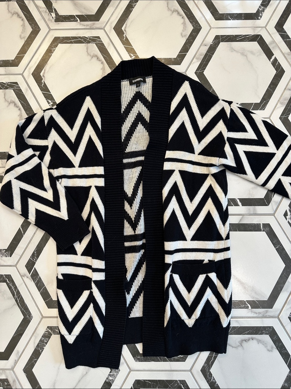 Express Black and White Geometric Open-Front Cardigan